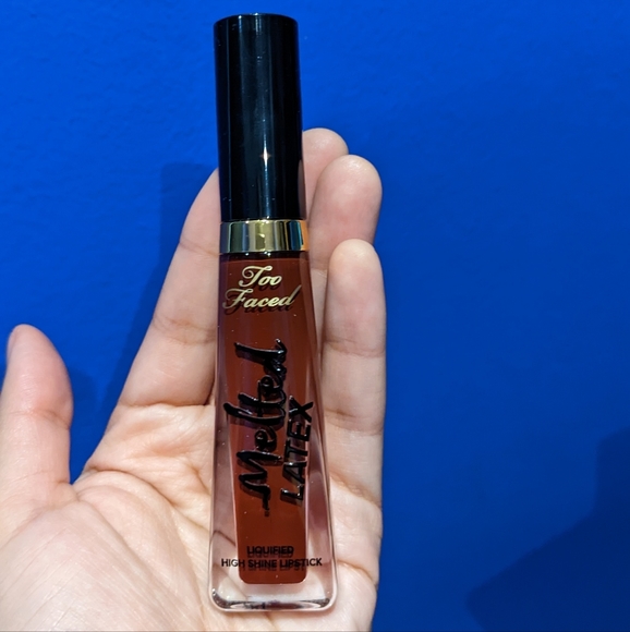 Too Faced | Bite Me - Picture 3 of 4